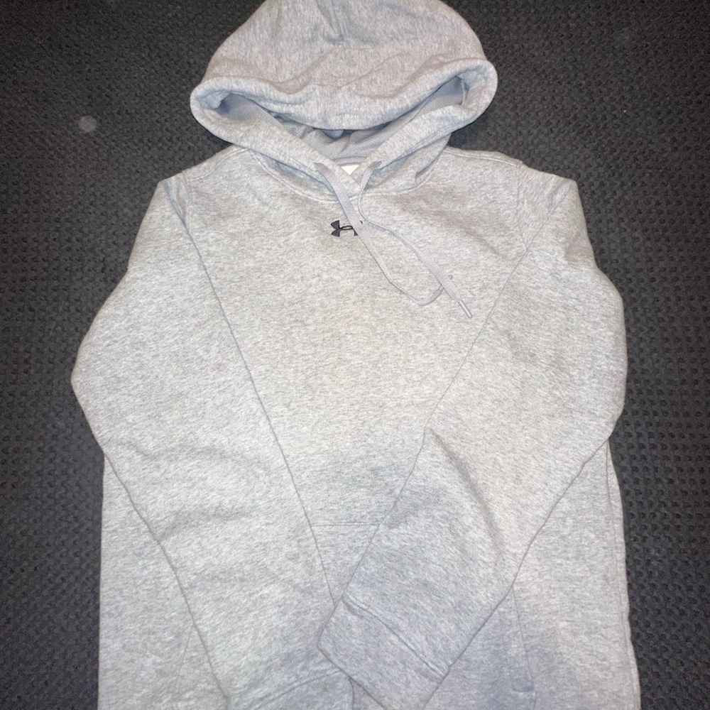 Women’s under armour sweatshirt